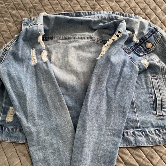 Jacket - Picture 4 of 4